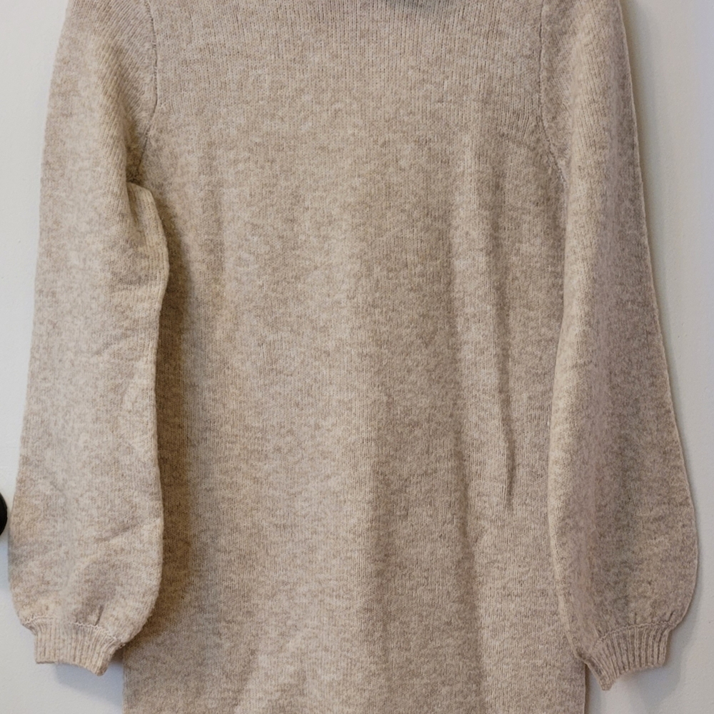 Elegant Beige Long Sleeve Dress